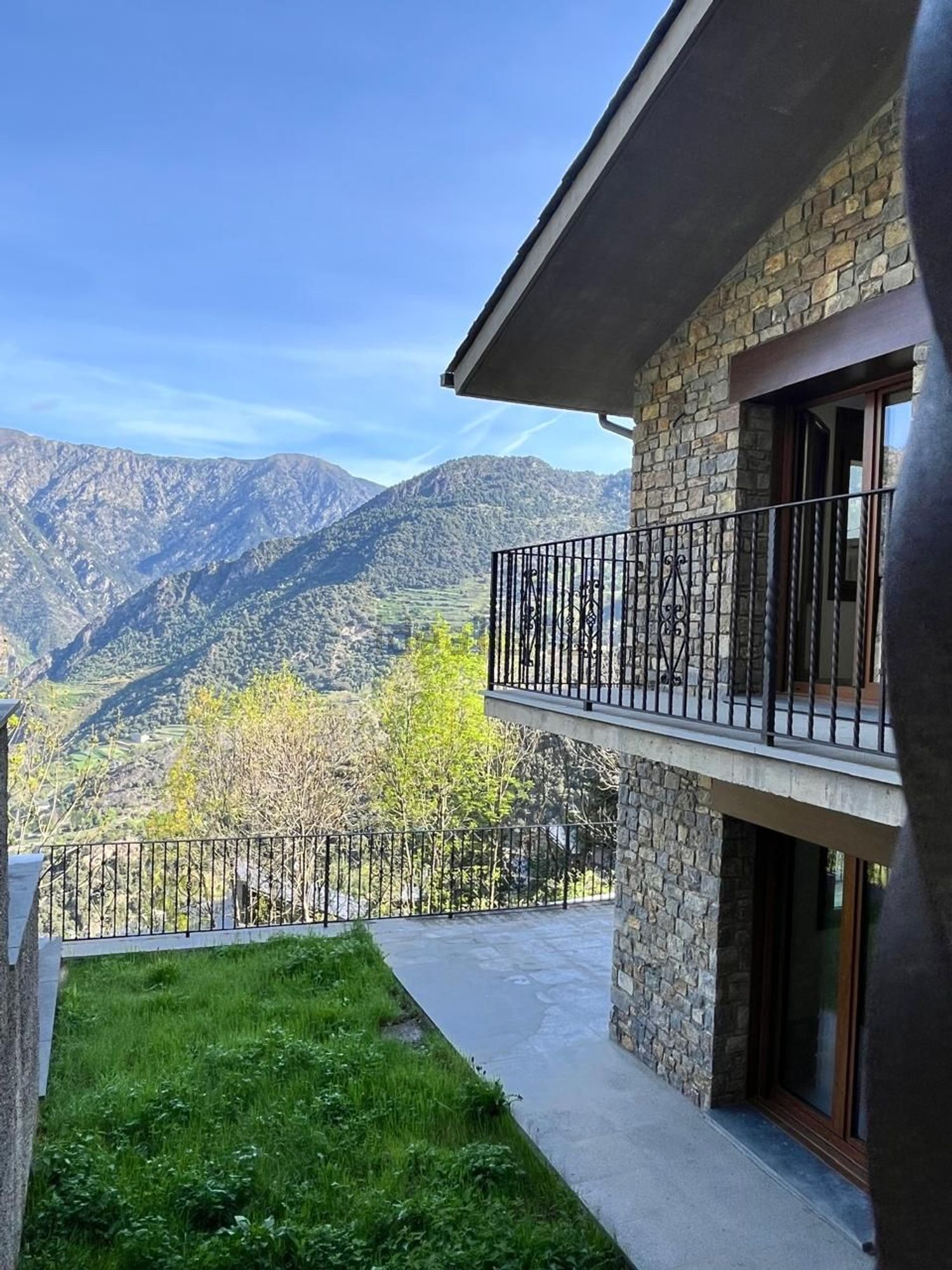 4-bedroom house for sale in Aixirivall, Sant Julià de Lòria · 2 of 60