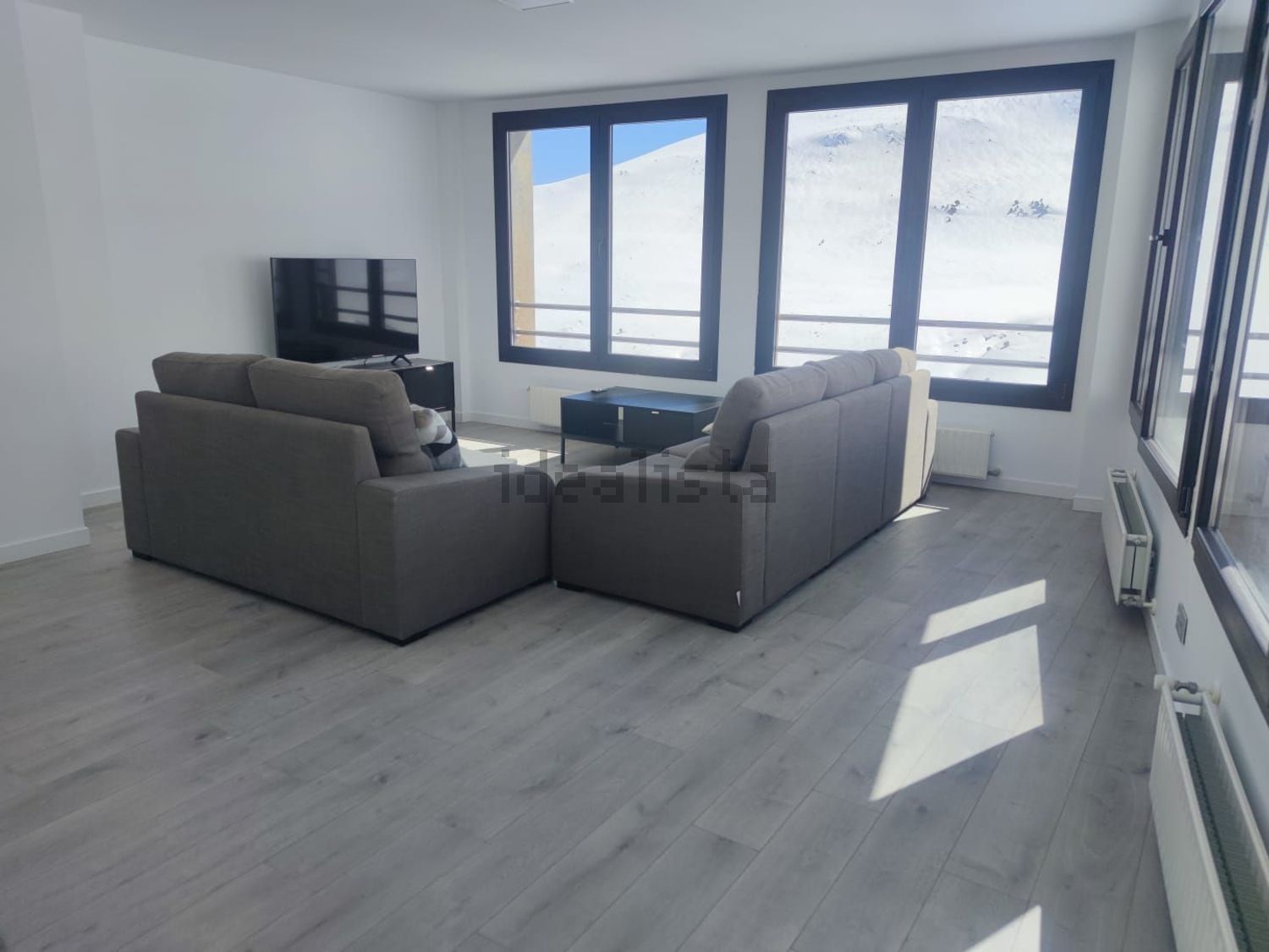 3-bedroom flat for rent in Pas de la Casa, Encamp · 23 of 48