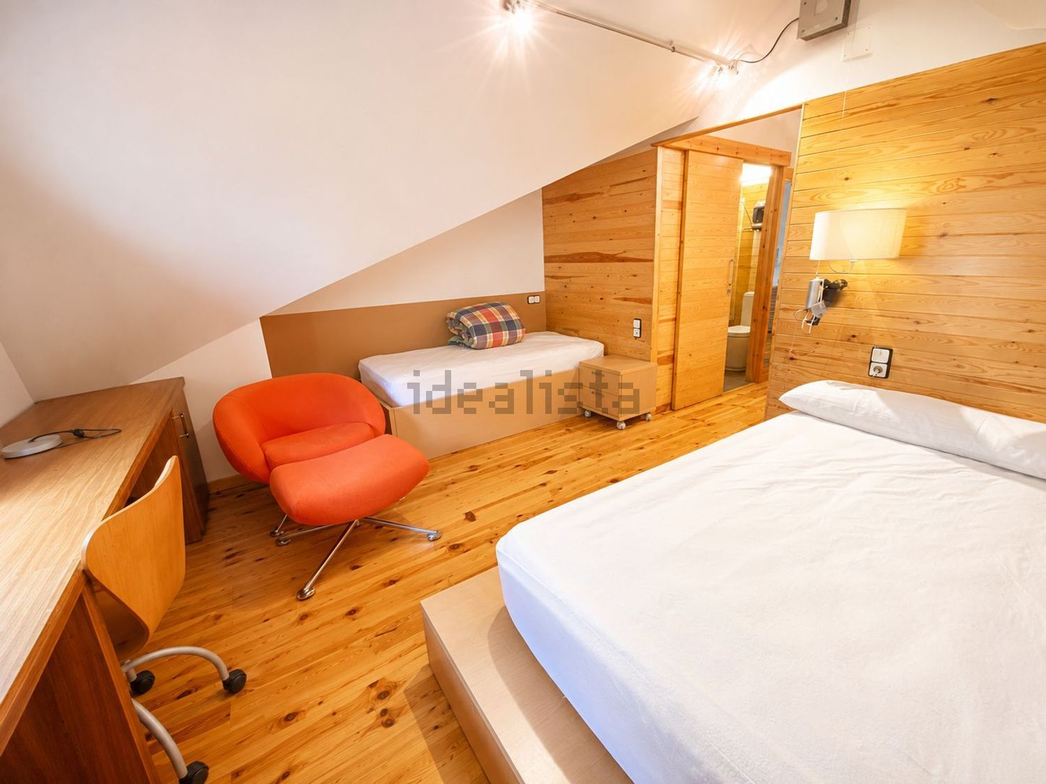 5-bedroom townhouse for rent in El Tarter, Canillo · 18 of 23