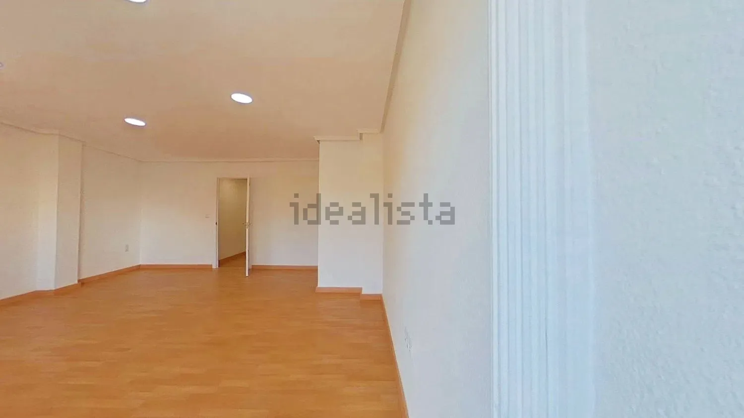 Imagen 0 inmueble 112,717,195