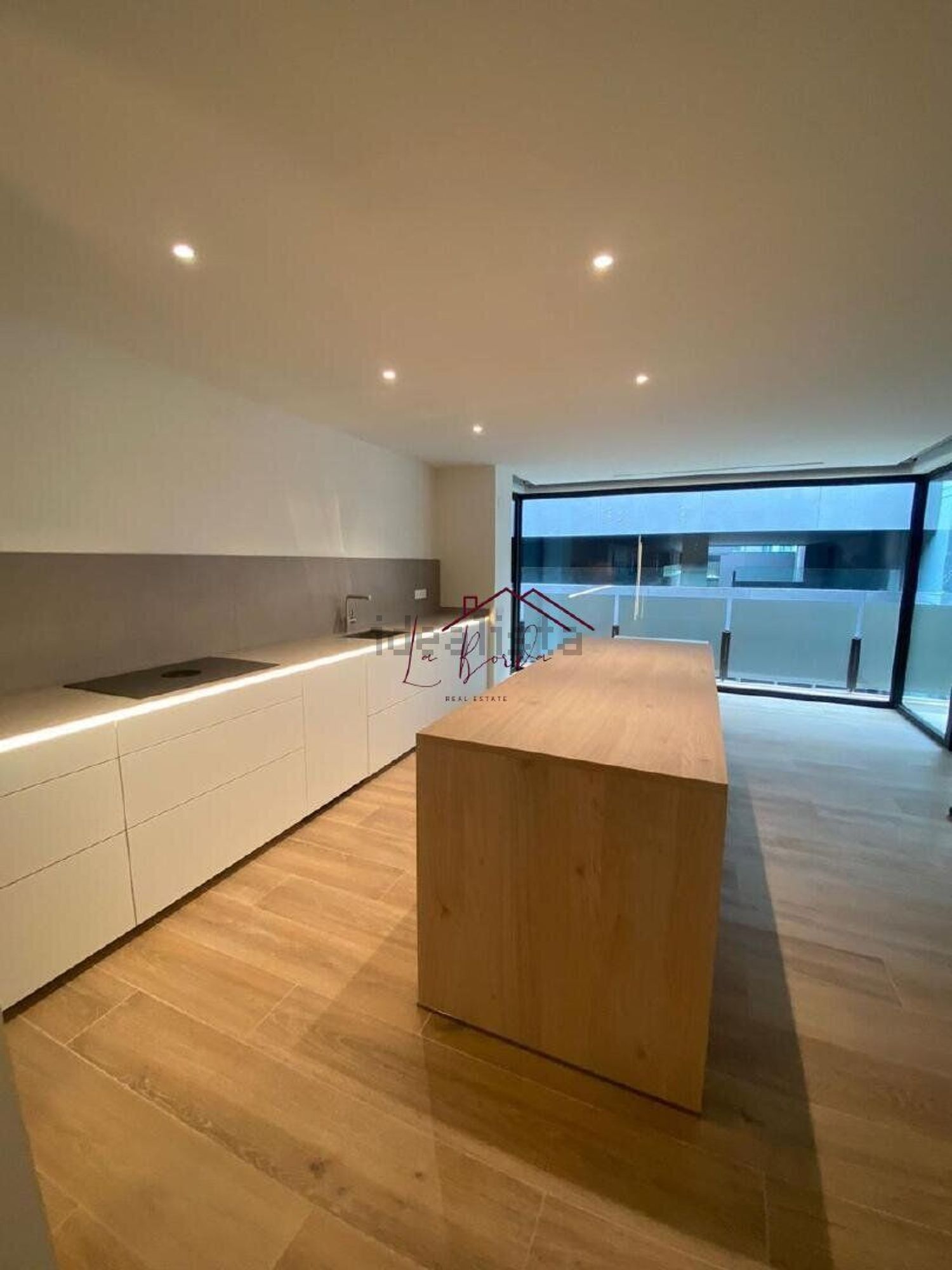 3-bedroom flat for sale in Escaldes-Engordany · 34 of 54