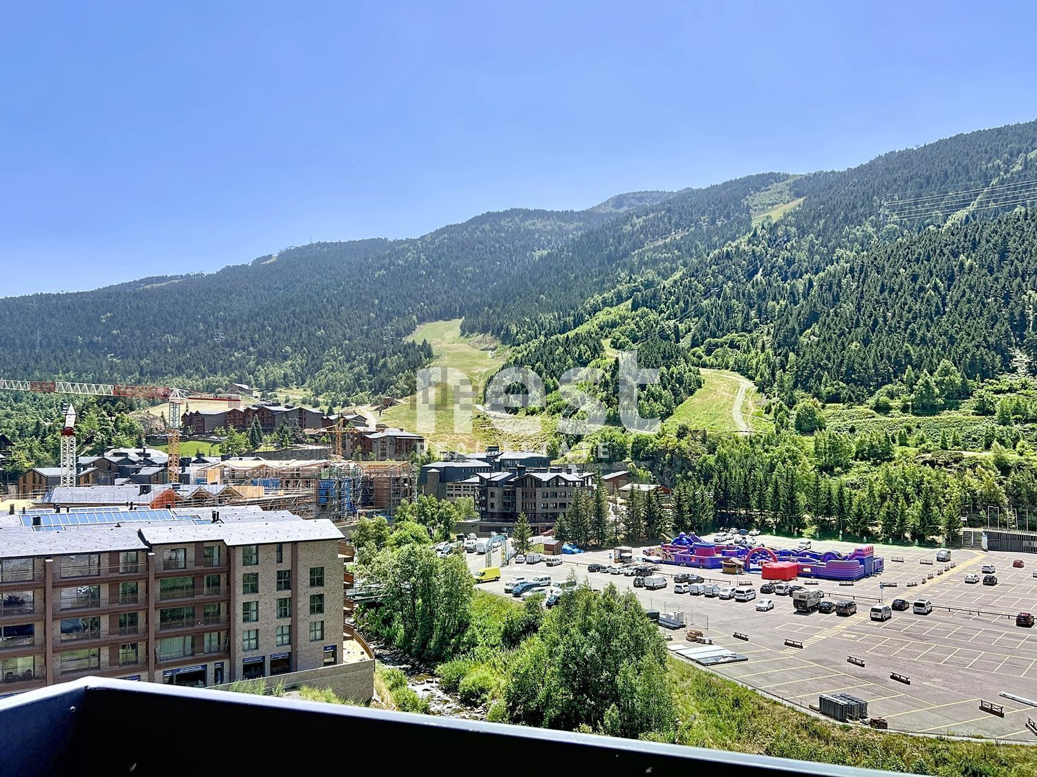 3-bedroom flat for rent in El Tarter, Canillo · 5 of 35