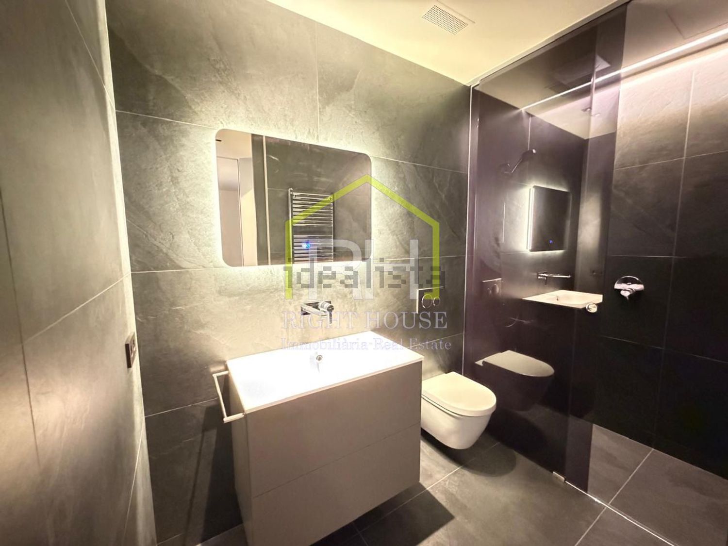 2-bedroom flat for sale in Centro, Andorra la Vella · 40 of 60