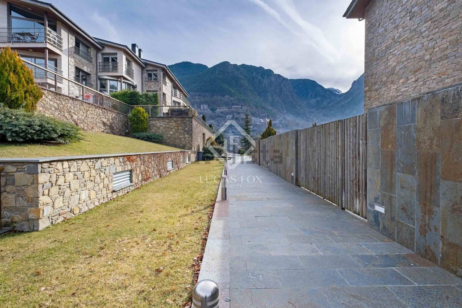 3-bedroom penthouse for sale in Escaldes-Engordany · 58 of 60