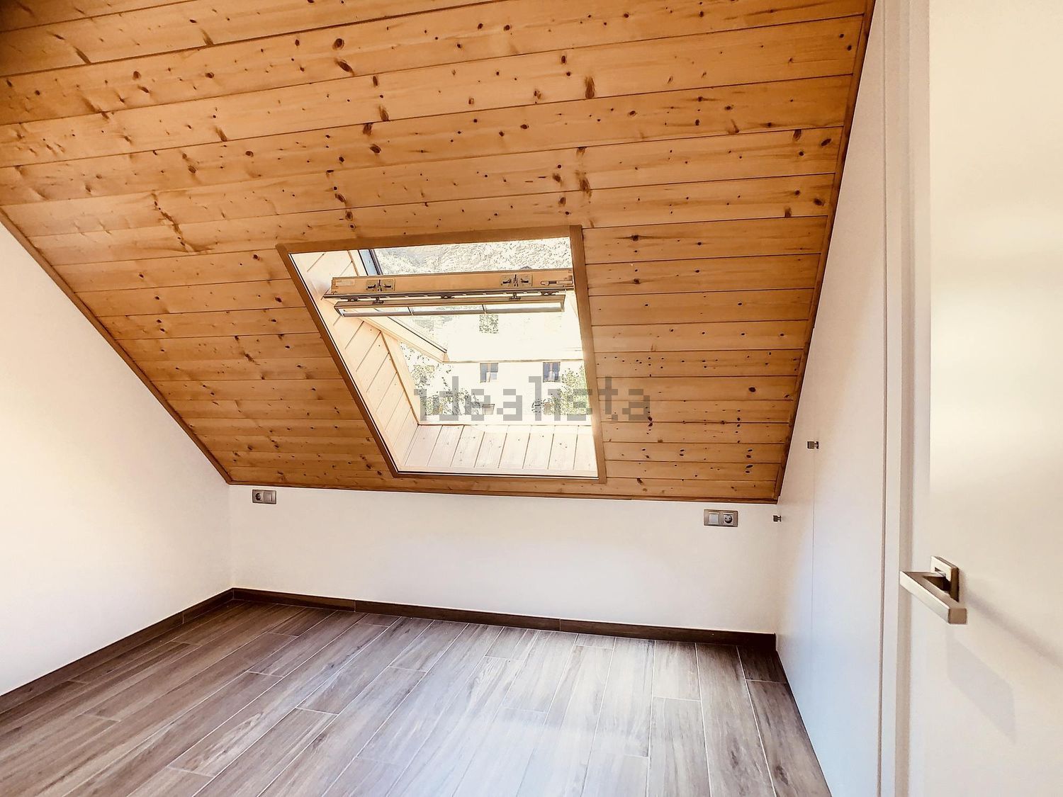 3-bedroom duplex for sale in La Massana · 40 of 47