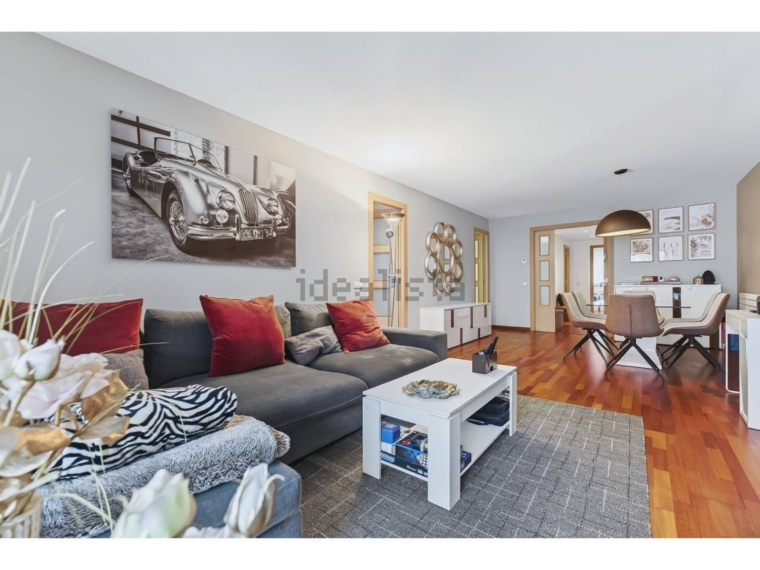 3-bedroom flat for sale in Andorra la Vella · 2 of 31