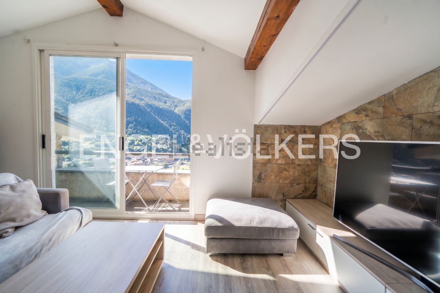 3-bedroom flat for sale in Vila, Encamp · 2 of 49