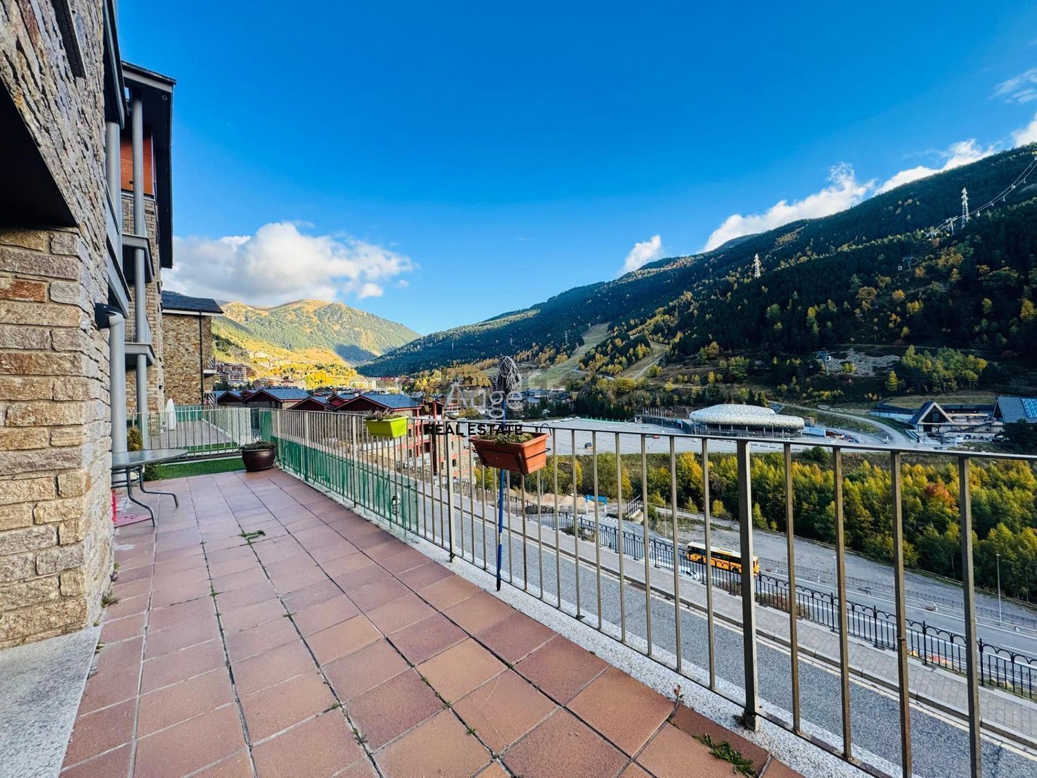 2-bedroom flat for sale in El Tarter, Canillo · 8 of 28