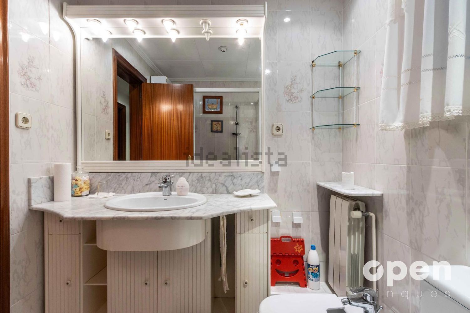 Piso en venta en Calle d'Alexander Bell