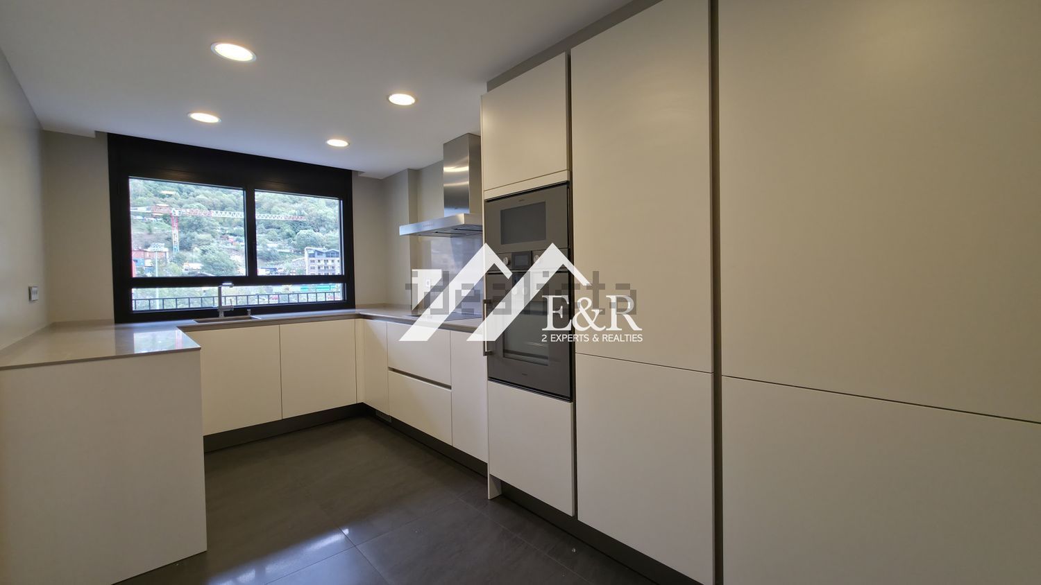 2-bedroom flat for rent in Vila, Encamp · 9 of 32
