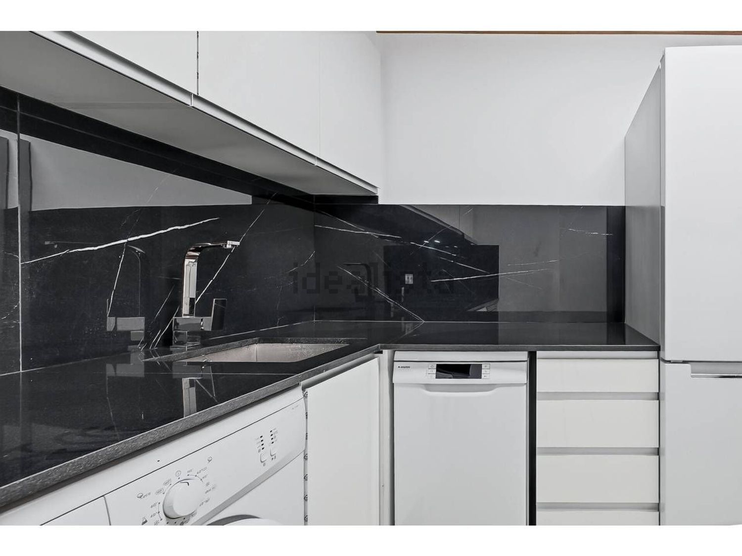 2-bedroom flat for sale in Encamp · 46 of 60