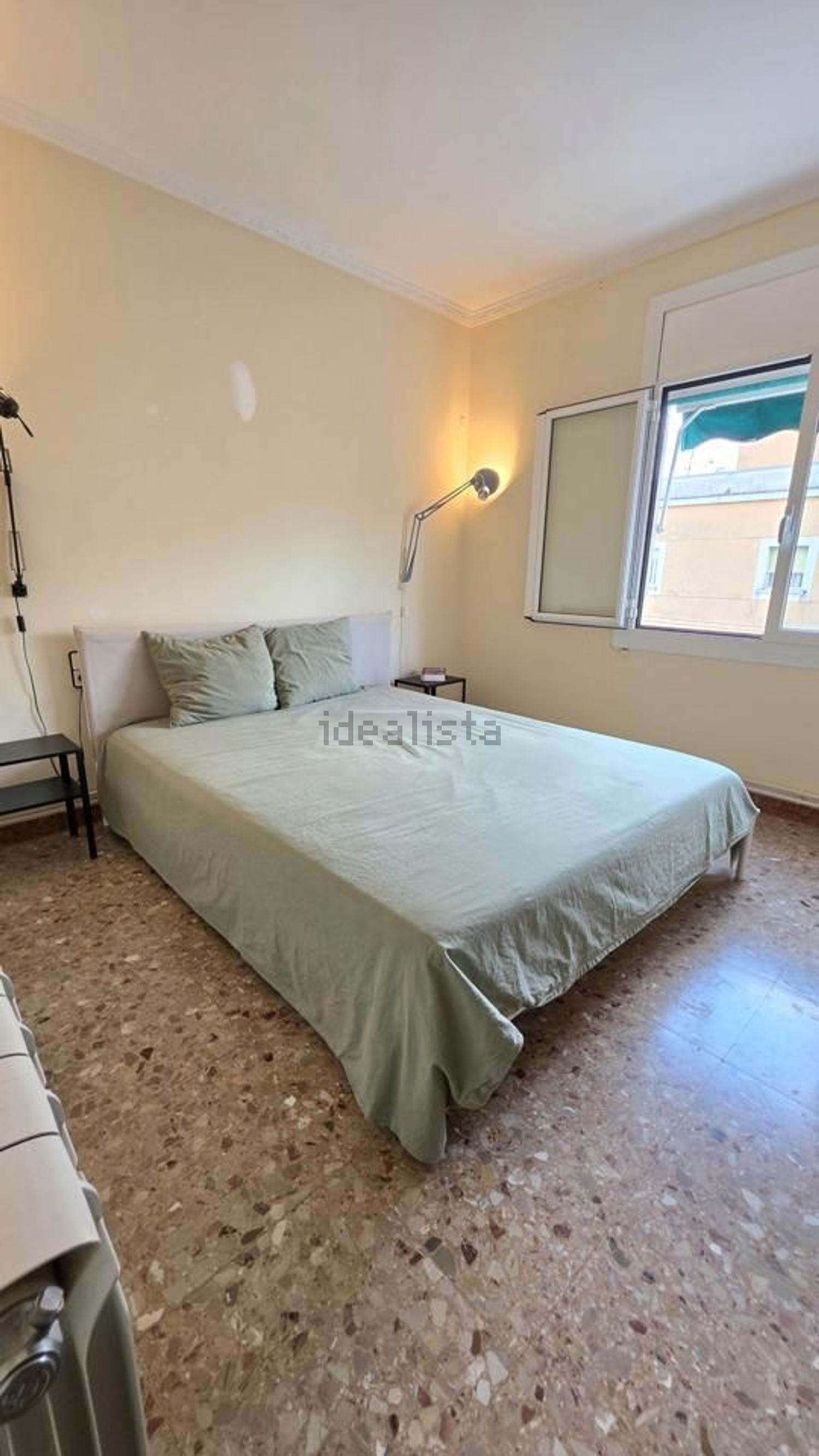 Piso en venta en Calle Renaixement