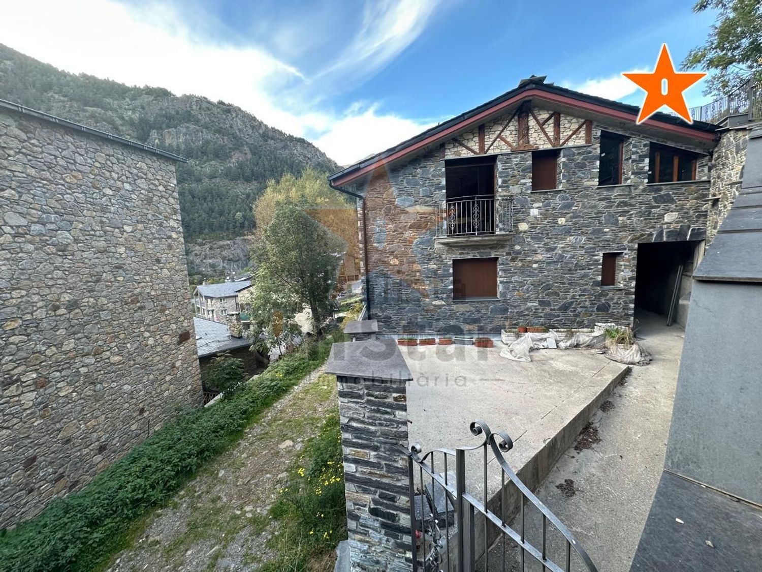 6-bedroom chalet for sale in El Forn, Canillo · 11 of 42