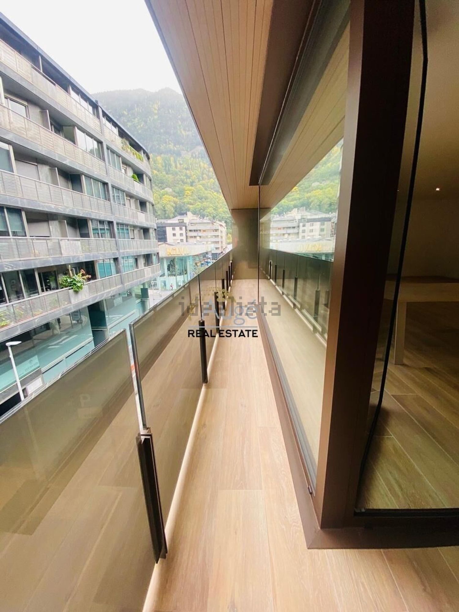 3-bedroom flat for sale in Escaldes-Engordany · 10 of 22