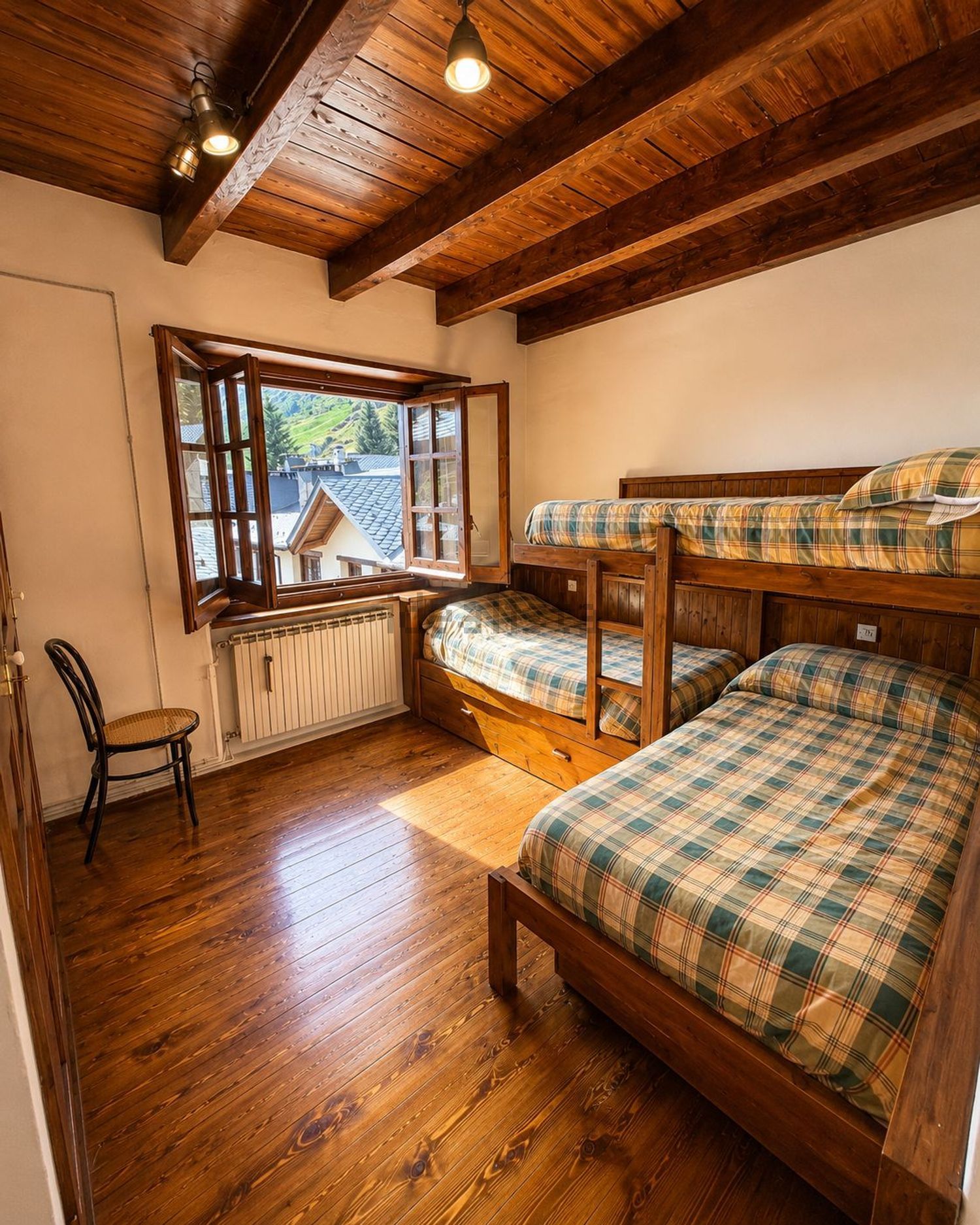 4-bedroom duplex for sale in El Tarter, Canillo · 21 of 58