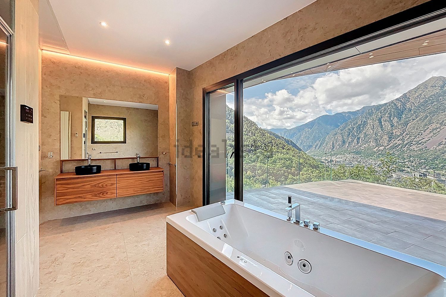 Chalet 4 chambres à vendre à Escaldes-Engordany · 56 sur 60