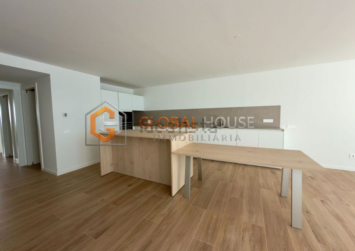 3-bedroom flat for sale in Escaldes-Engordany · 2 of 52