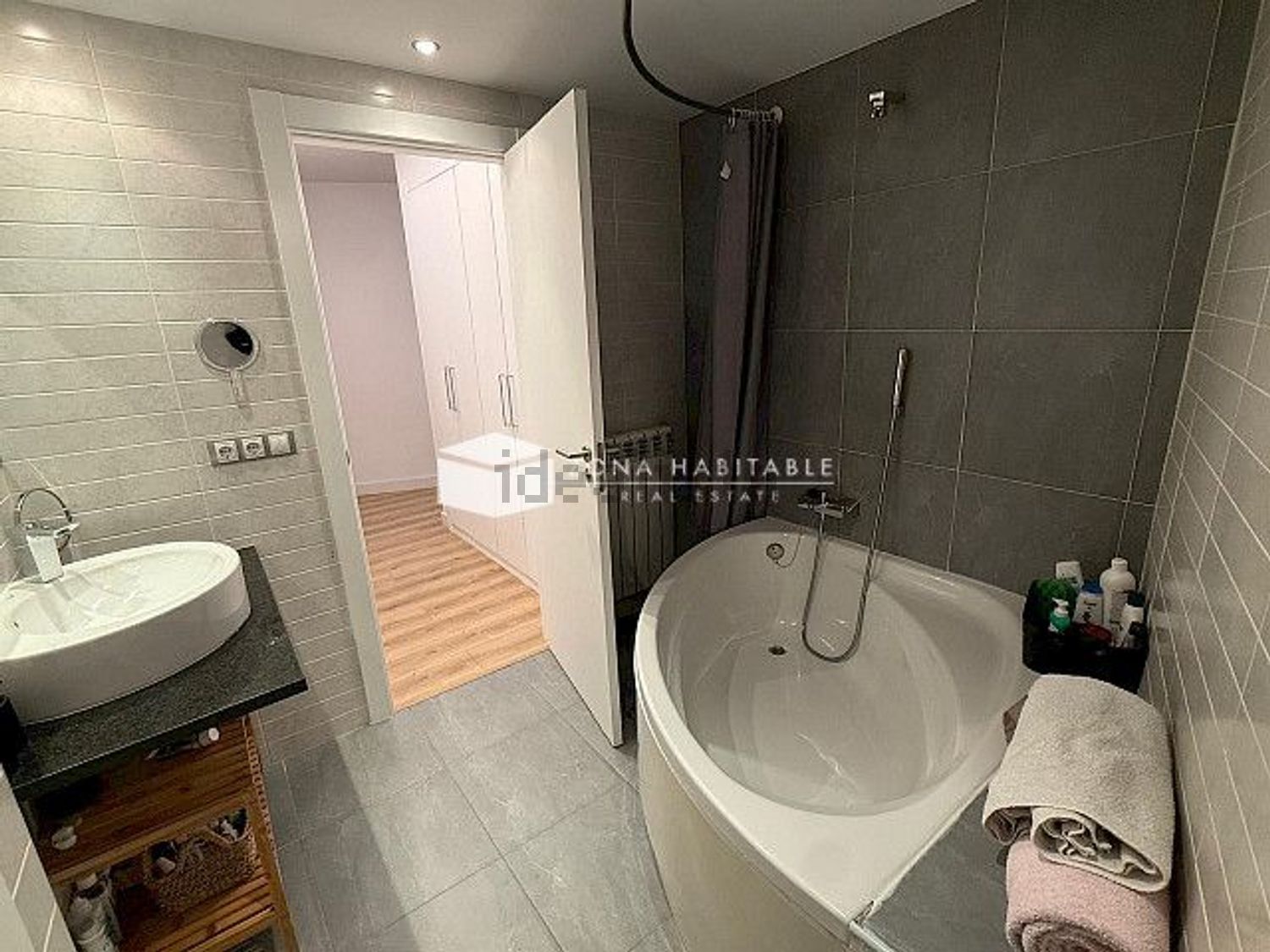 3-bedroom flat for sale in Escaldes-Engordany · 43 of 60