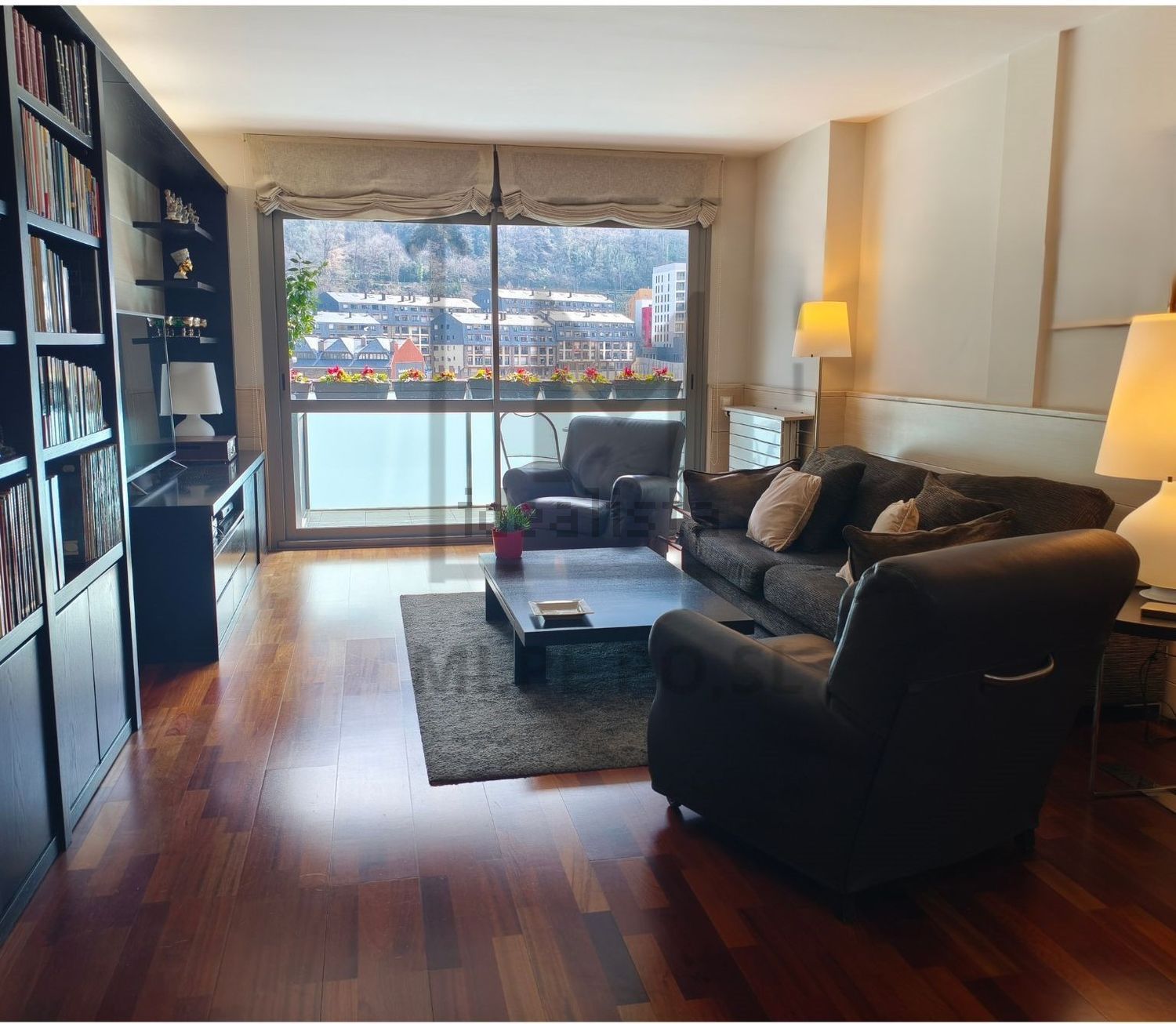 3-bedroom flat for sale in Andorra la Vella · 3 of 50