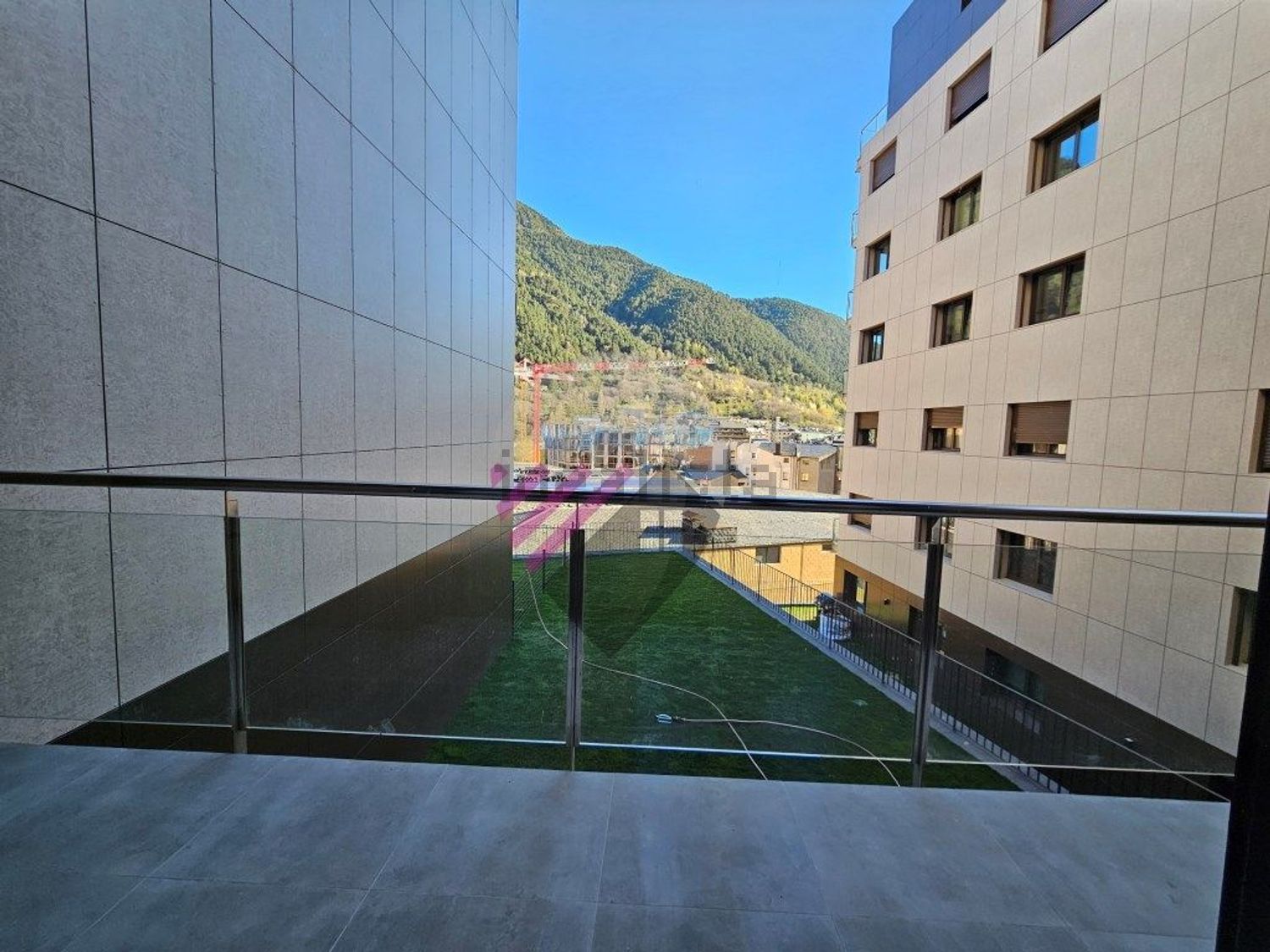 3-bedroom flat for sale in Encamp · 58 of 60