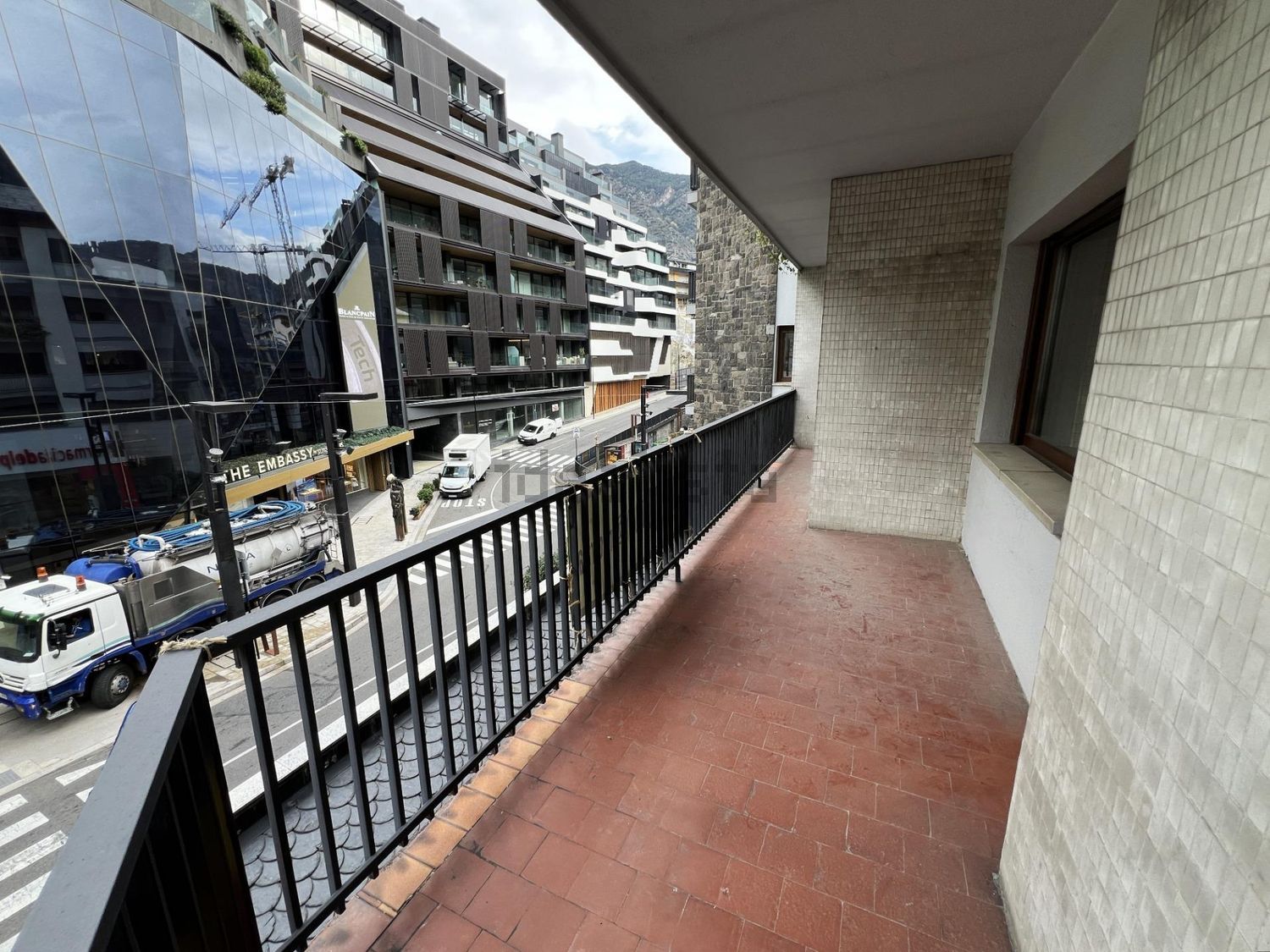4-bedroom flat for sale in Andorra la Vella · 2 of 20