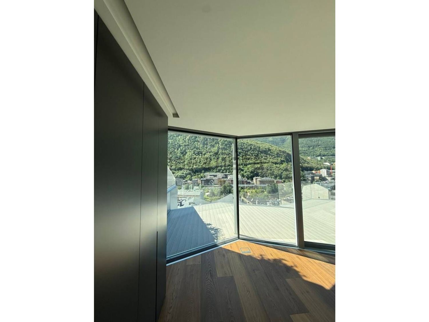 3-bedroom penthouse for rent in Andorra la Vella · 9 of 16