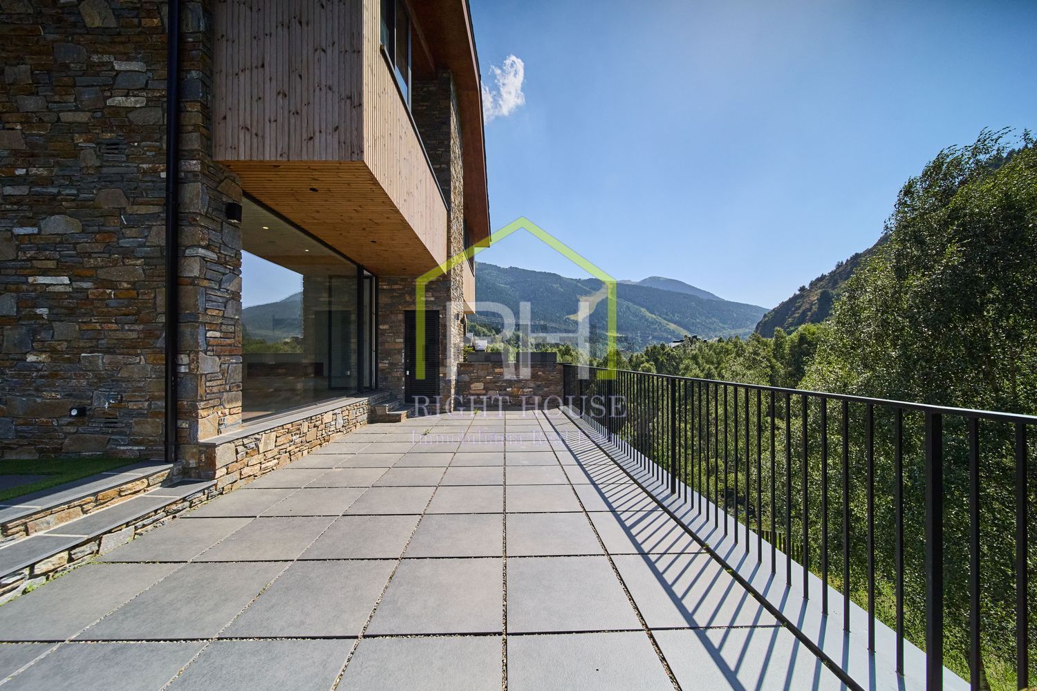 3-bedroom townhouse for sale in Incles, Canillo · 24 of 60