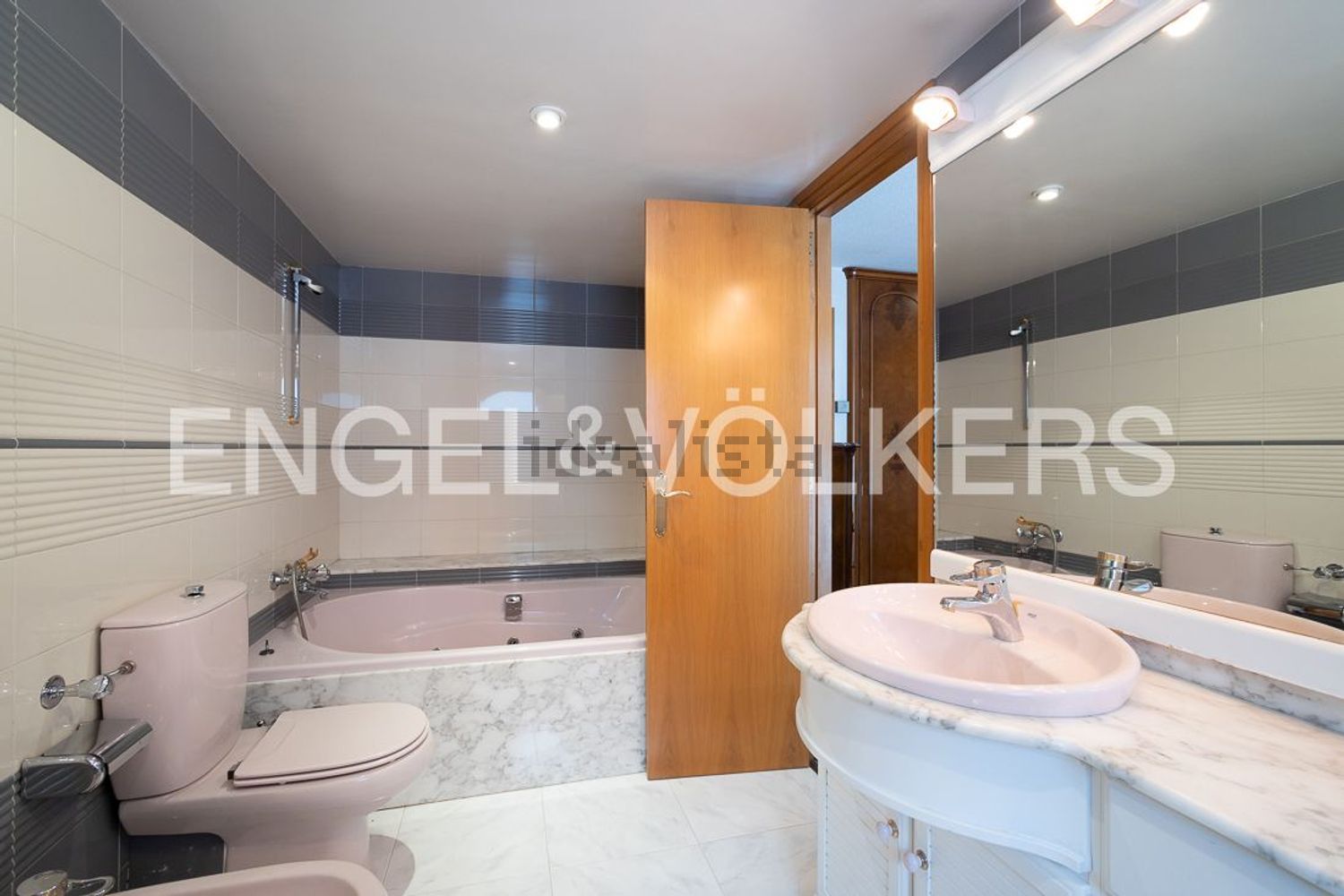 10-bedroom chalet for sale in Escaldes-Engordany · 19 of 42