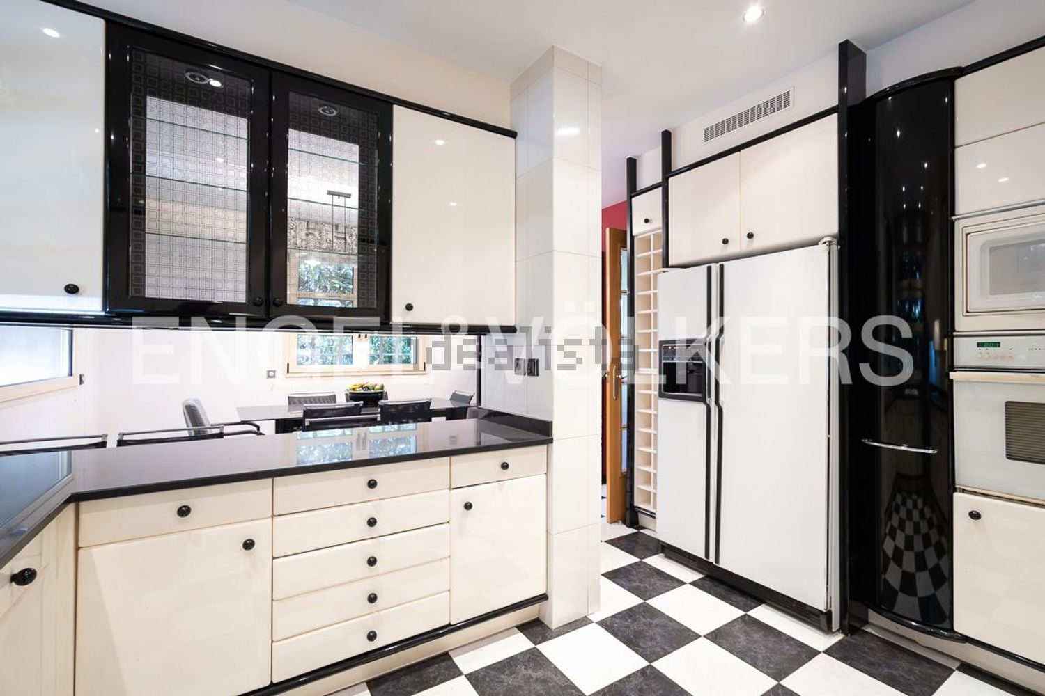 10-bedroom chalet for sale in Escaldes-Engordany · 10 of 42