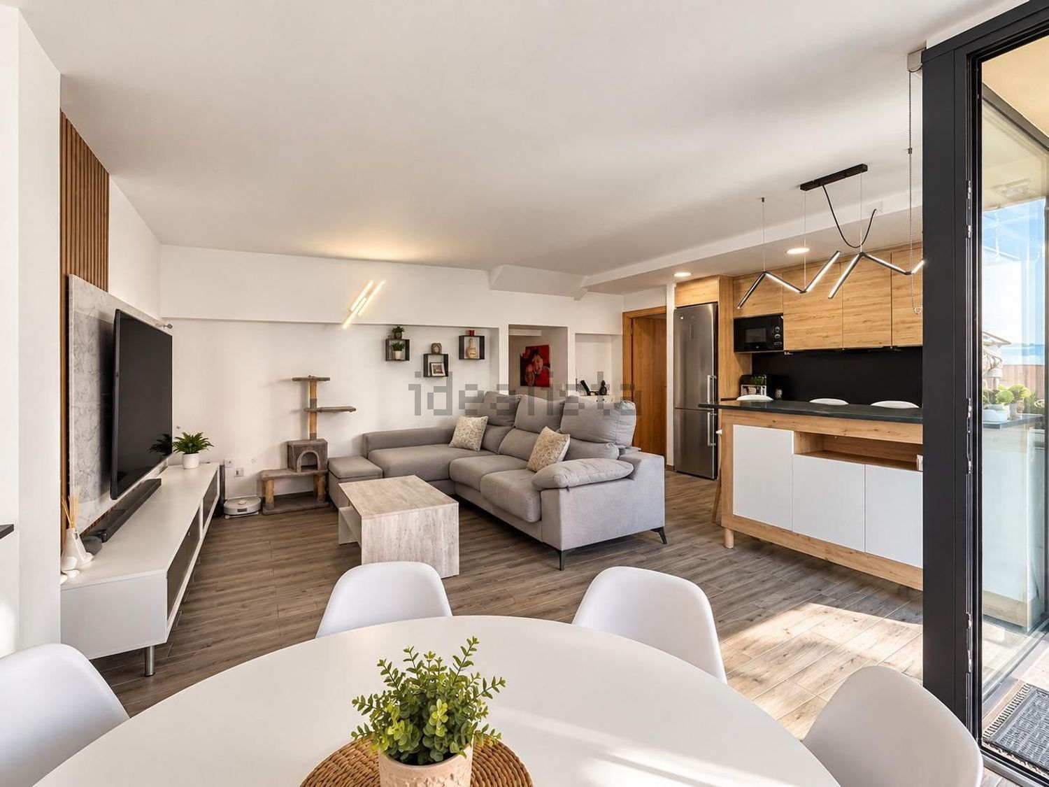 3-bedroom flat for sale in Sant Julià de Lòria · 4 of 16