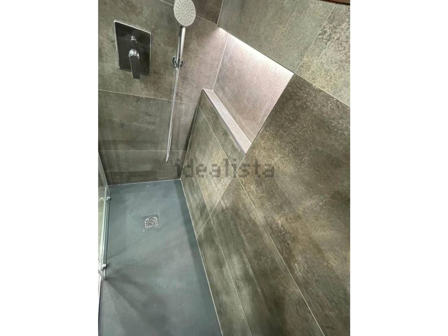 2-bedroom penthouse for sale in La Massana · 50 of 60