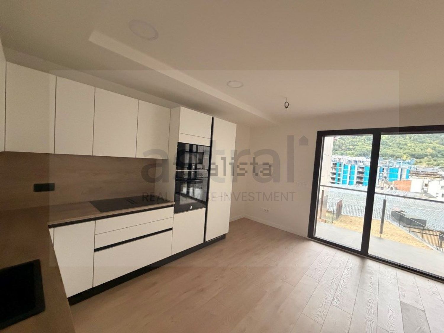 3-bedroom flat for sale in Encamp · 4 of 40