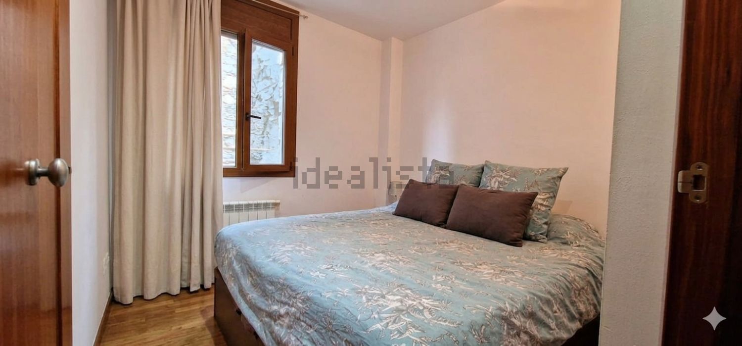 3-bedroom flat for sale in El Tarter, Canillo · 7 of 21