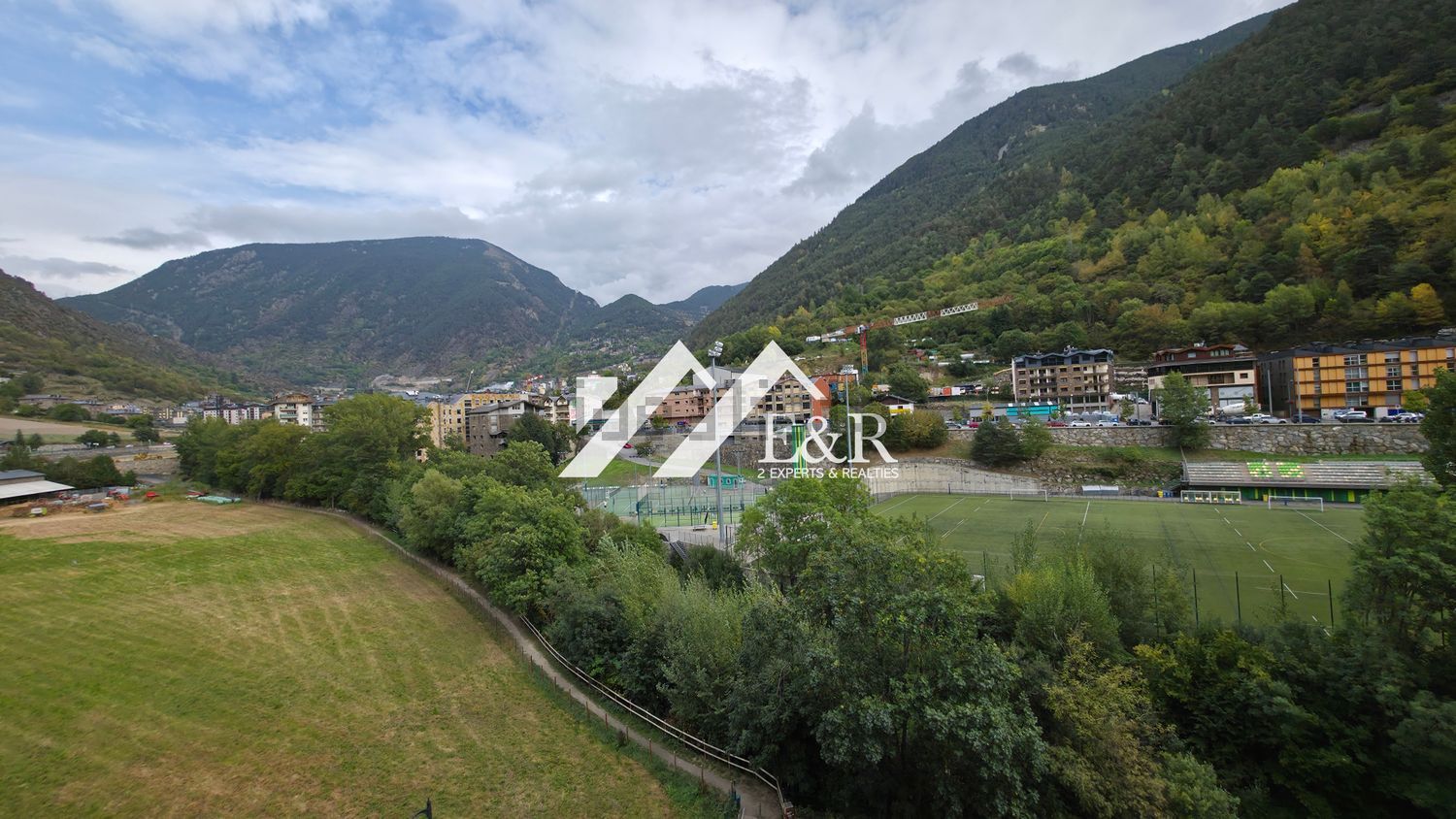 2-bedroom flat for rent in Vila, Encamp · 3 of 32