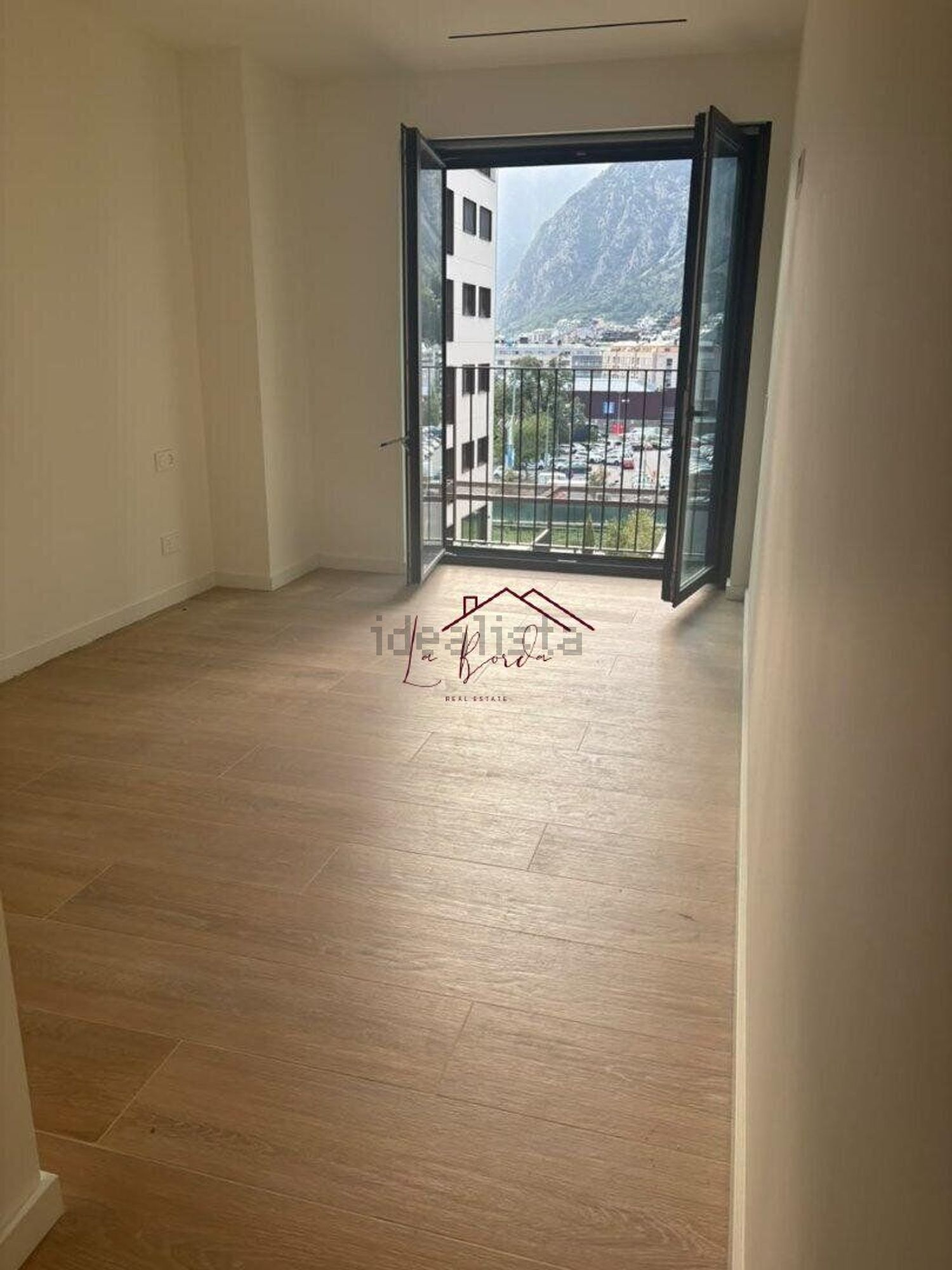 3-bedroom flat for sale in Escaldes-Engordany · 47 of 54
