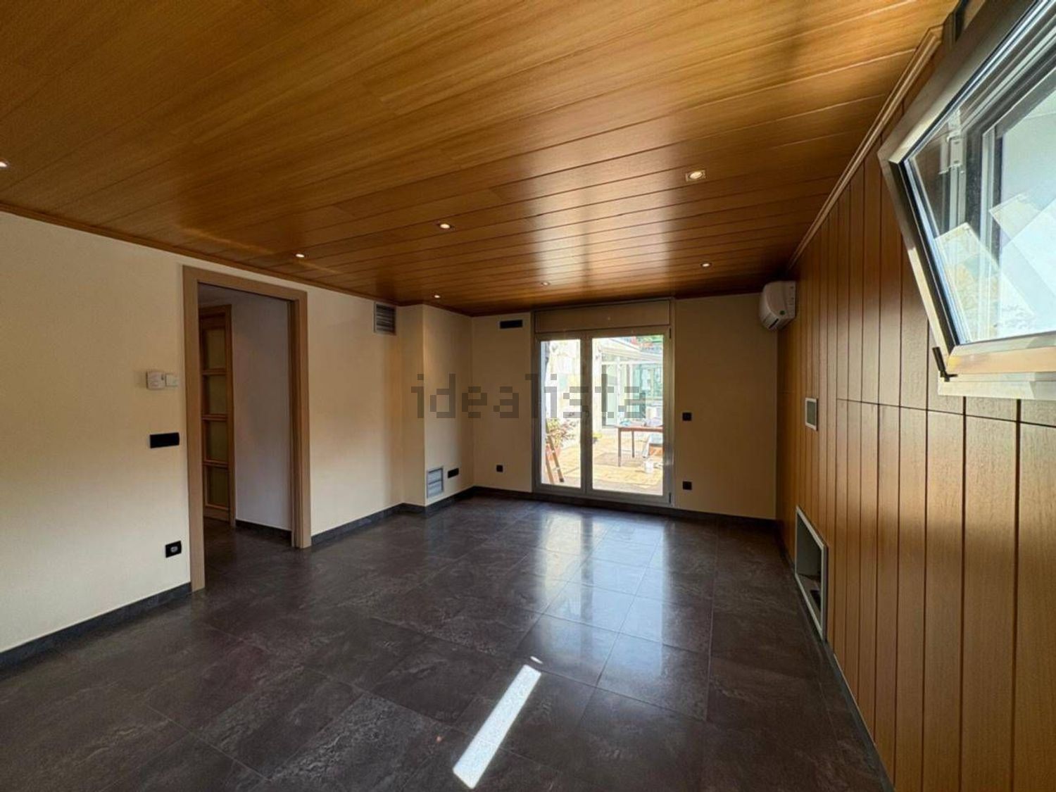 4-bedroom penthouse for sale in Escaldes-Engordany · 38 of 60