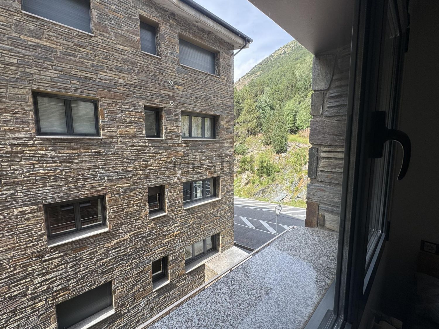 2-bedroom flat for sale in El Tarter, Canillo · 10 of 60