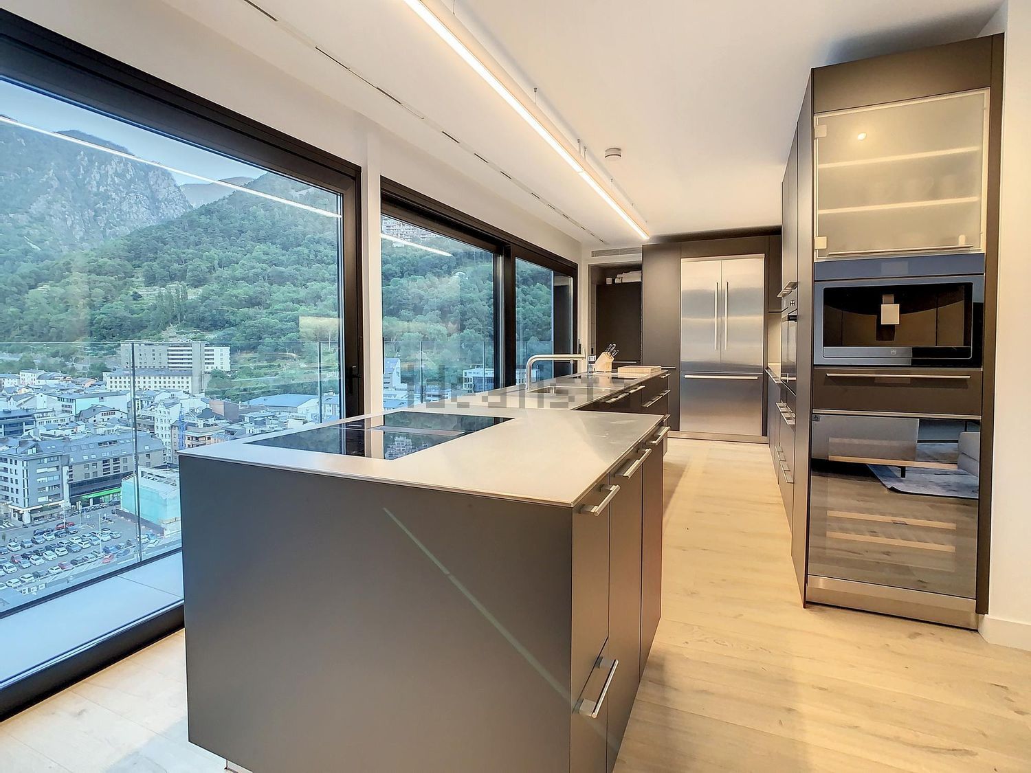 3-bedroom penthouse for sale in Escaldes-Engordany · 9 of 55