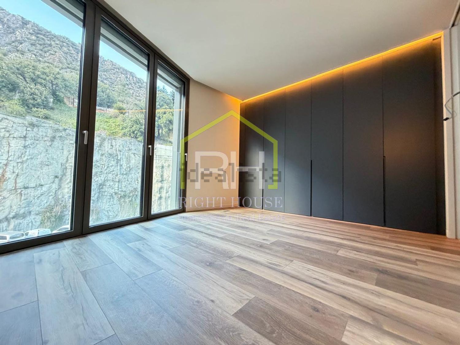 2-bedroom flat for sale in Centro, Andorra la Vella · 46 of 60
