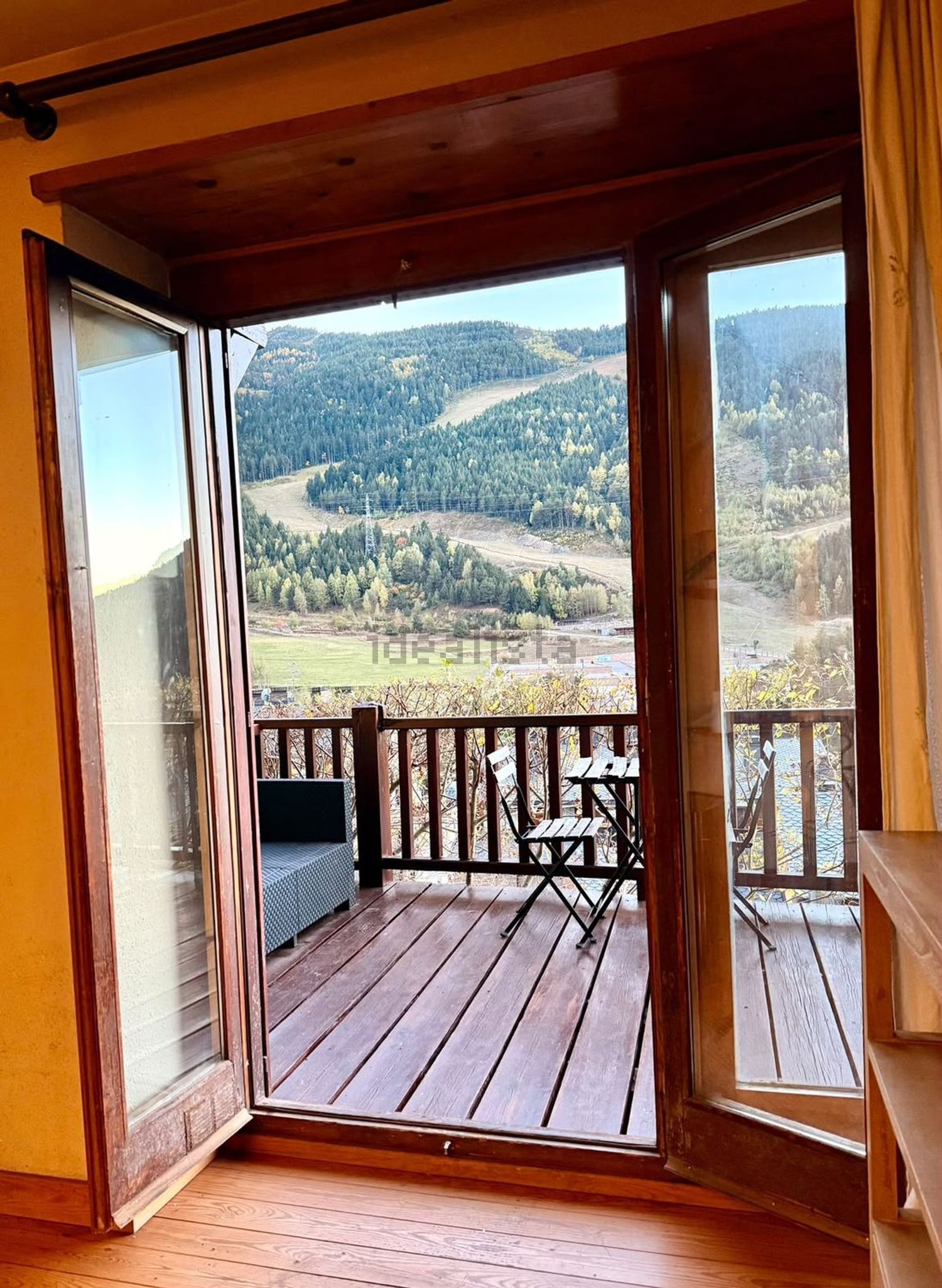 1-bedroom flat for sale in El Tarter, Canillo · 2 of 11