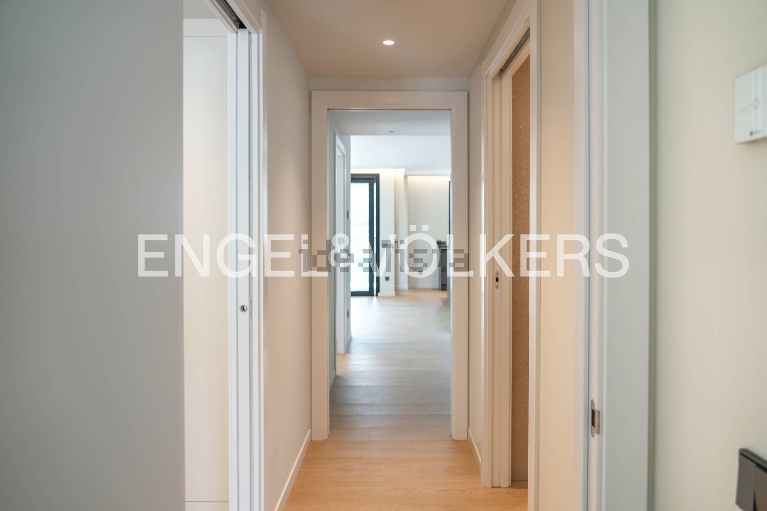 Attique 4 chambres à vendre à Escaldes-Engordany · 60 sur 60