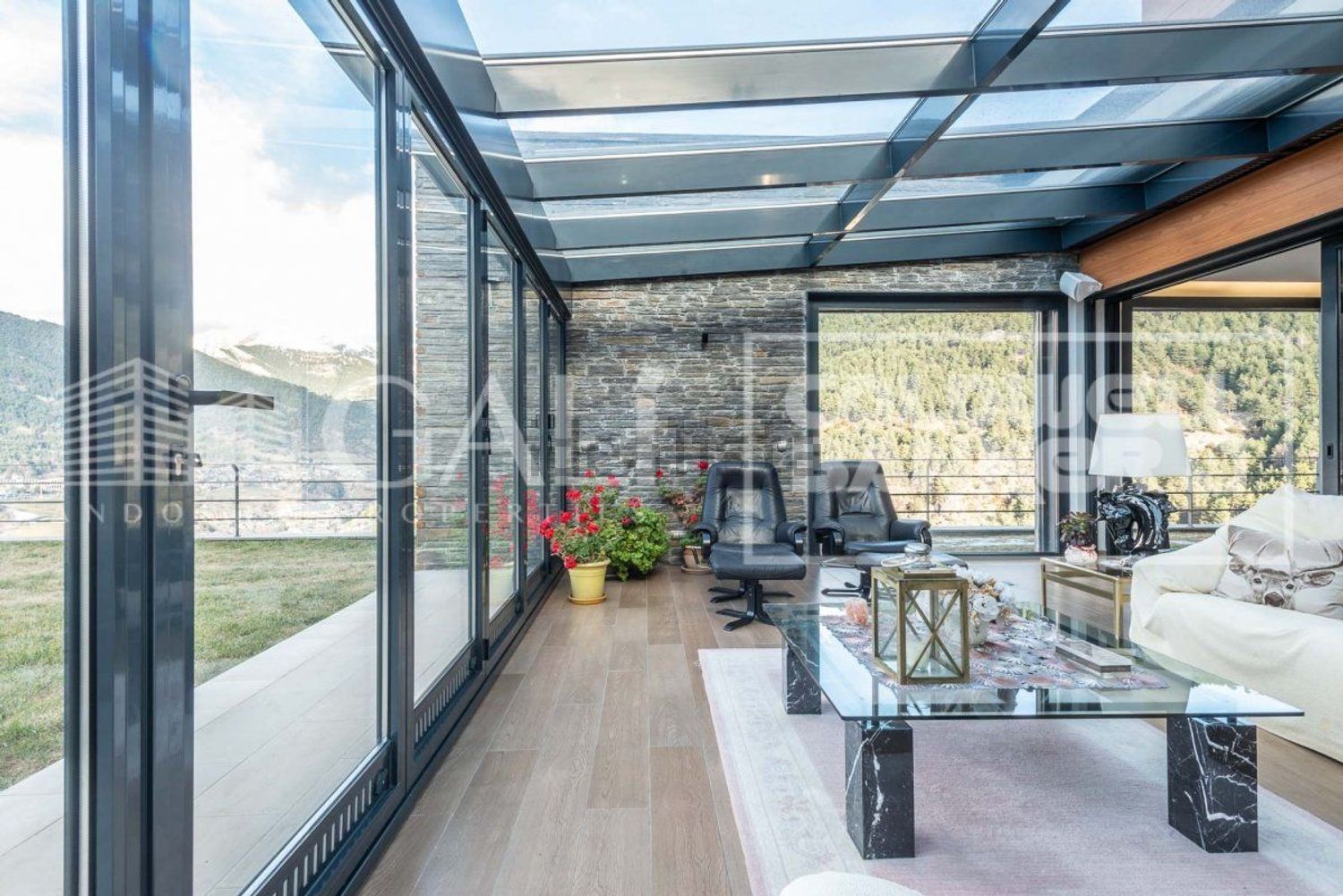 5-bedroom chalet for sale in Anyós, La Massana · 3 of 60
