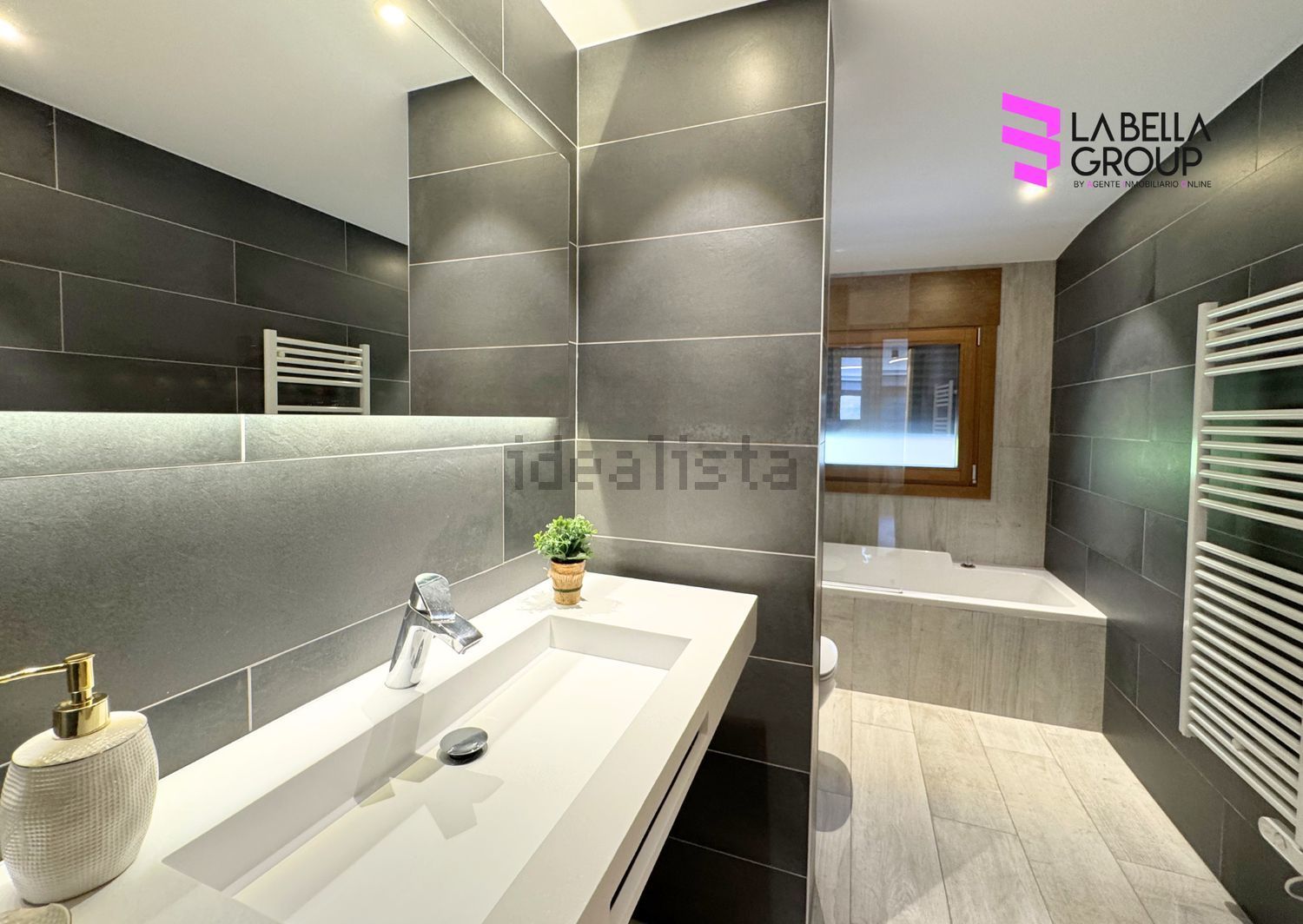 4-bedroom penthouse for sale in Escaldes-Engordany · 42 of 49
