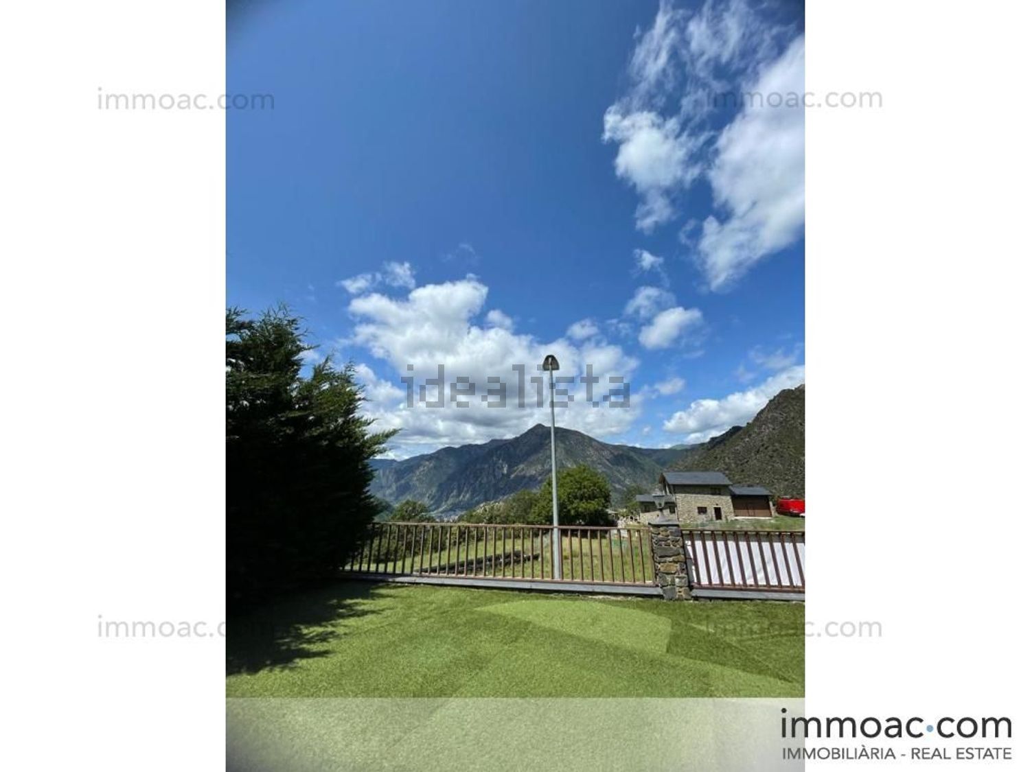 4-bedroom chalet for sale in Escaldes-Engordany · 3 of 17