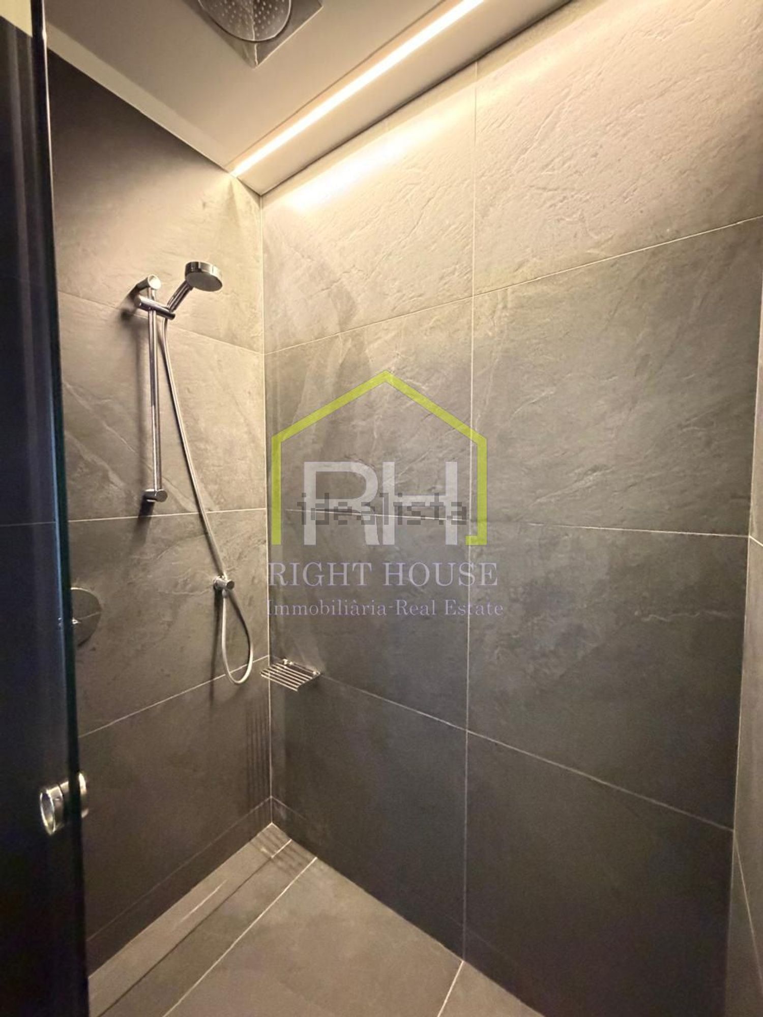 2-bedroom flat for sale in Centro, Andorra la Vella · 34 of 60