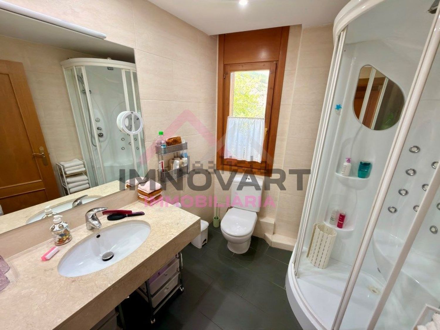 Pis de 3 habitacions en venda a Ordino · 44 de 58