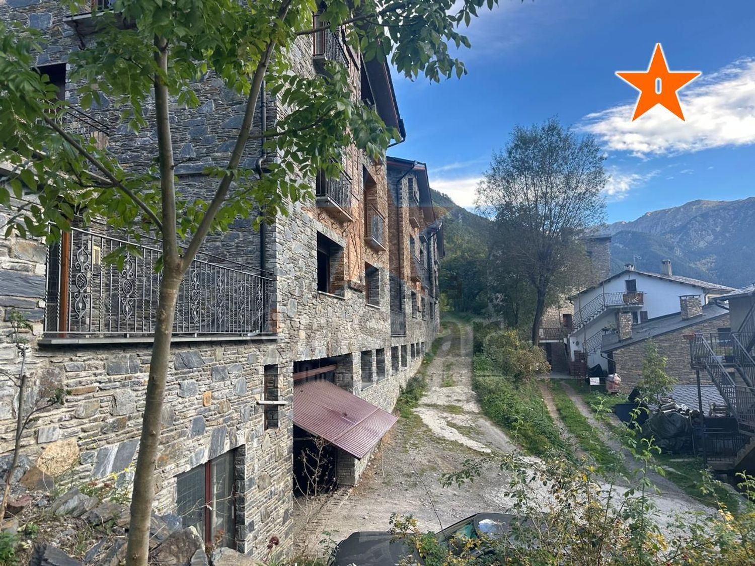 6-bedroom chalet for sale in El Forn, Canillo · 16 of 42