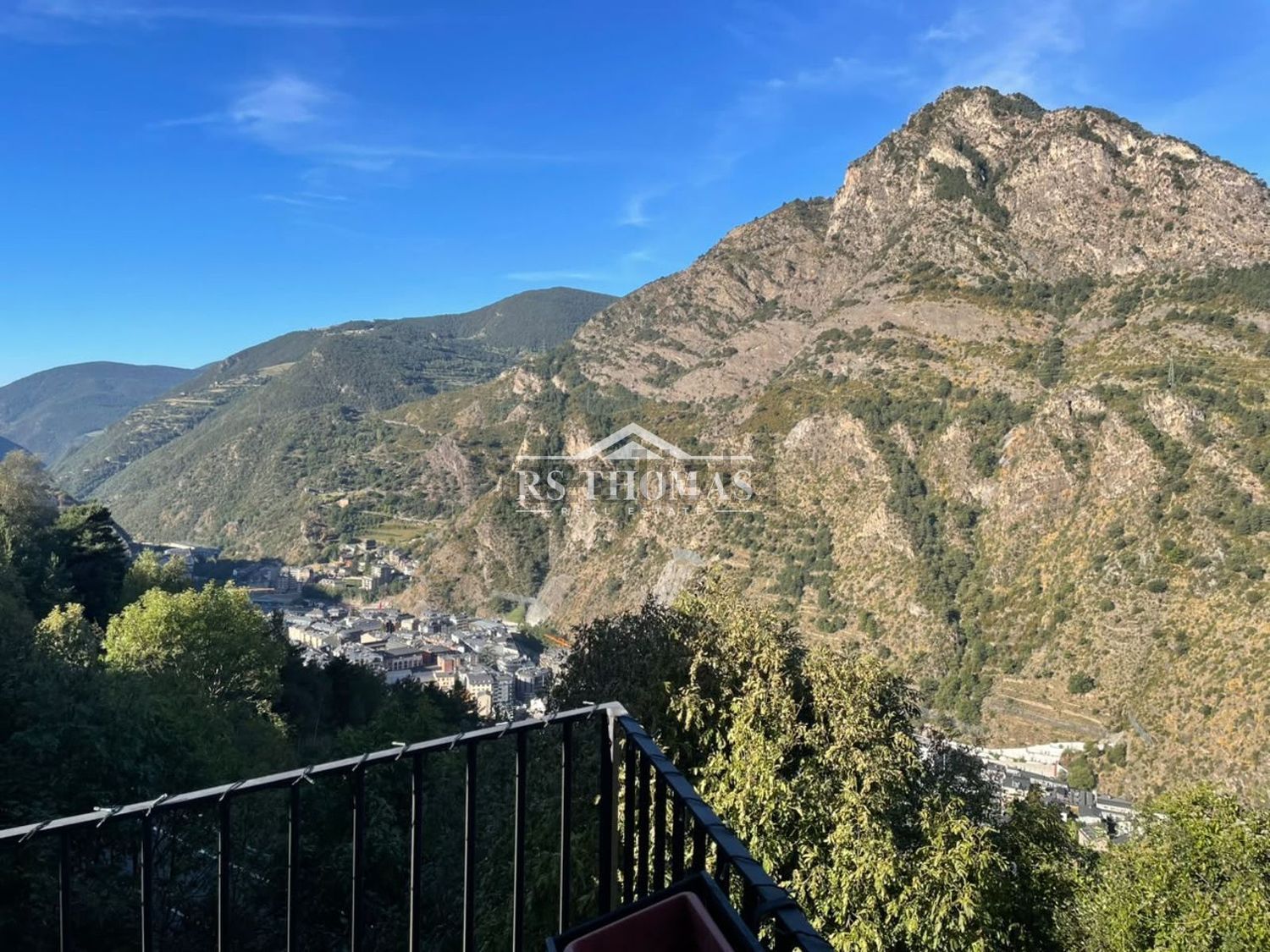 3-bedroom flat for sale in Sant Julià de Lòria · 60 of 60