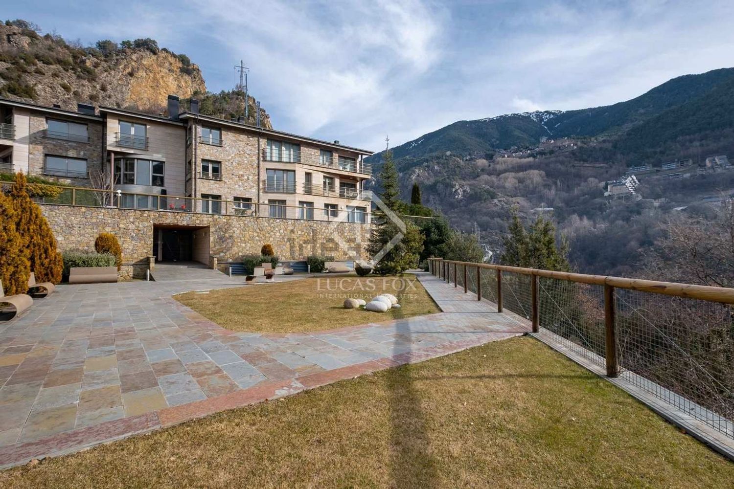 3-bedroom penthouse for sale in Escaldes-Engordany · 59 of 60