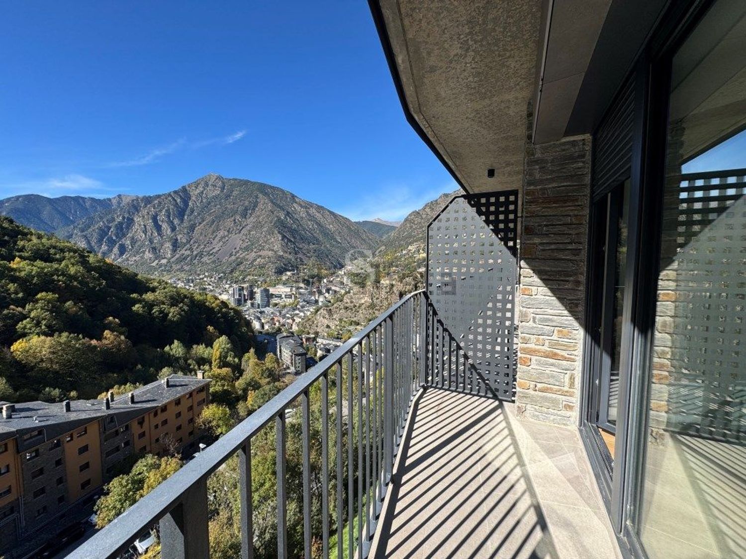 3-bedroom flat for sale in Engolasters, Escaldes-Engordany · 4 of 36